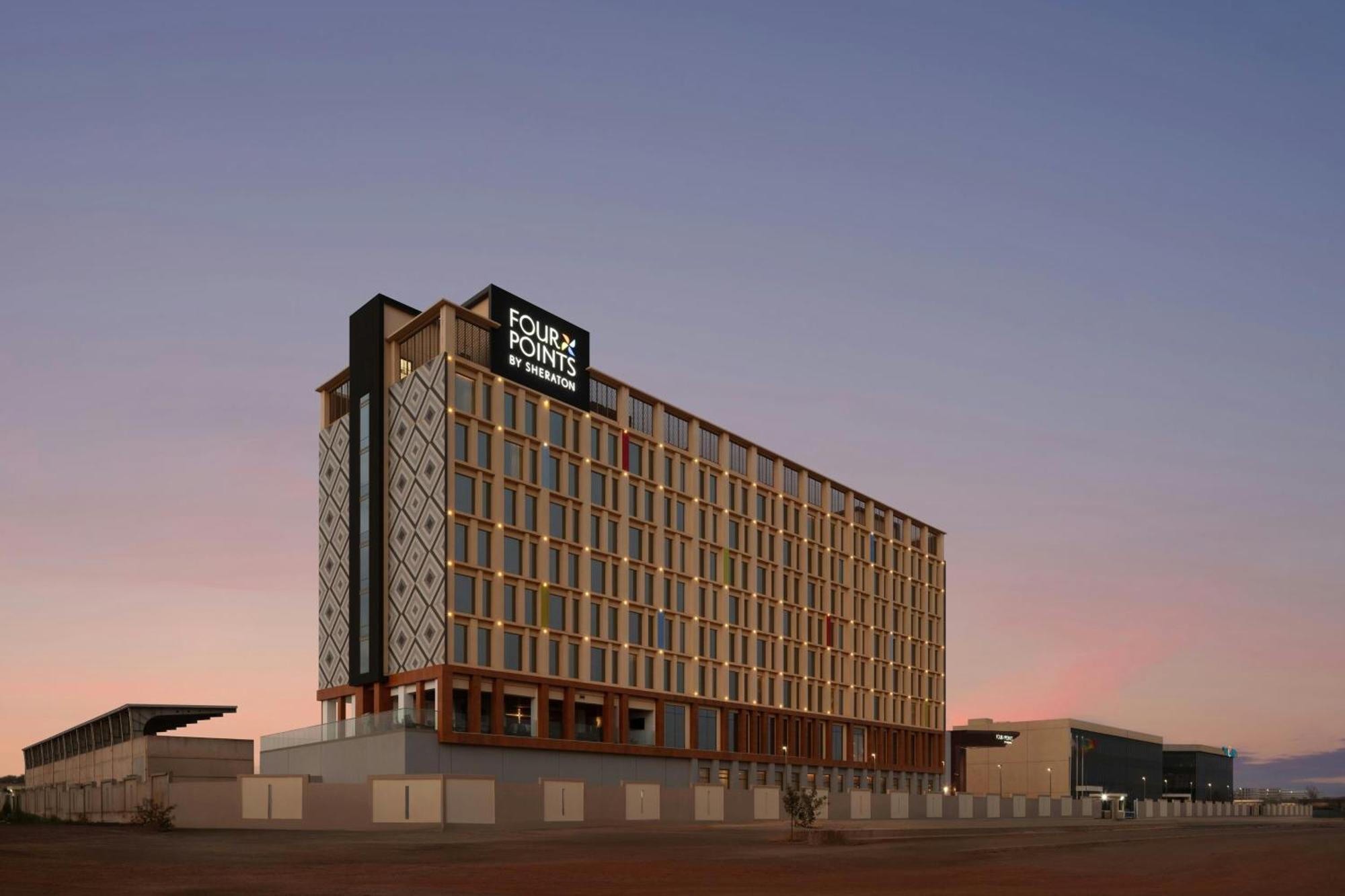 Four Points By Sheraton Dakar Diamniadio Noflaye المظهر الخارجي الصورة